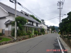 麻績宿の街並み